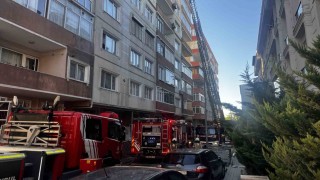 Avcılarda korkutan çatı yangını