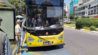 Aydın Büyükşehir Belediyesi toplu ulaşım araçlarına siyah kurdele astı