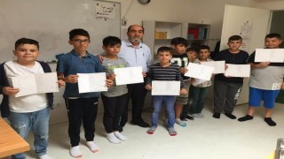 Aydınlı Zeki Hoca, emekli olduktan sonra hayatını Almanyadaki gençlere adadı