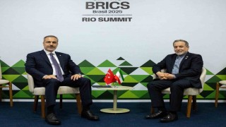 Bakan Fidan, İranlı mevkidaşı Abbas Arakçi ile görüştü