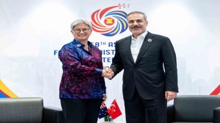Bakan Fidan, Malezyada Avustralyalı mevkidaşı Wong ile görüştü