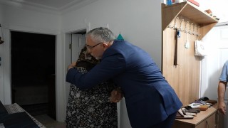 Bakan Işıkhan, Sosyal Güvenlik Kurumu personeli olan 15 Temmuz şehidi ailesini ziyaret etti