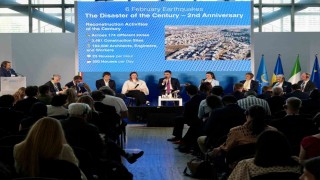 Bakan Kurum asrın inşa seferberliğini dünyaya anlattı