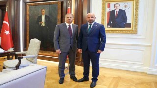 Bakan Yerlikaya, Suriye Acil Durum ve Afet Yönetimi Bakanı Raid Salih ile bir araya geldi