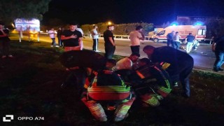 Balıkesirde motosikletle otomobil kaza yaptı; 1ölü, 1 yaralı