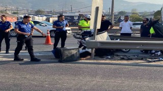 Bariyere çarpan motosikletin sürücüsü hayatını kaybetti