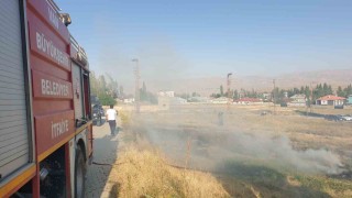 Başkalede anız yangını