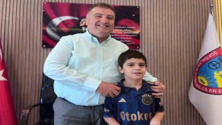 Başkan Ali Koçtan, lösemi hastası Rüzgara davet