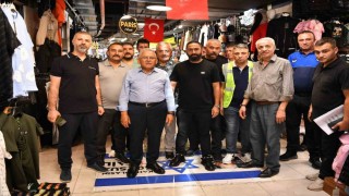 Başkan Büyükkılıç: Bazı bayraklar ayaklar altında ezilmeyi hak eder