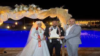 Başkan Dilsiz, Bayırköyde ailelerin mutlu günlerinde yanlarında oldu