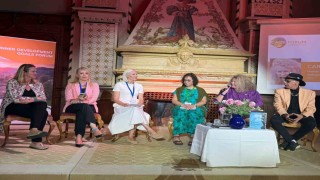 Başkan Subaşı, İsviçrede insan odaklı kalkınma zirvesine katıldı