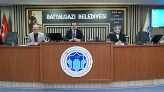 Başkan Taşkın: Peygamberimize dil uzatanları şiddetle kınıyoruz