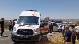 Batmanda iki aracın çarpıştığı kazada 2 kişi yaralandı