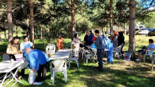 Bayburtta otizmli çocuklar ve ailelerine yönelik piknik etkinliği düzenlendi