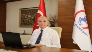 Belediye Başkanı Özlü Bu saygısızlığı lanetliyorum