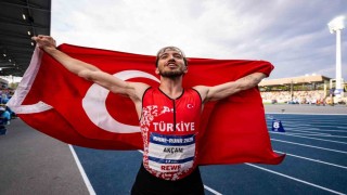 Berke Akçamdan altın madalya