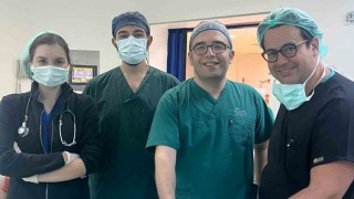 Beş günlük bebek, Selçuk Tıpta nefesine kavuştu