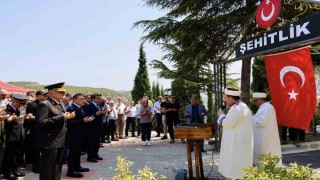 Bilecikte 15 Temmuz Demokrasi ve Millî Birlik Günü dolayısıyla şehitlik ziyaret edildi