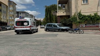 Bilecikte kontrolden çıkan motosiklet devrildi, sürücüsü yaralandı