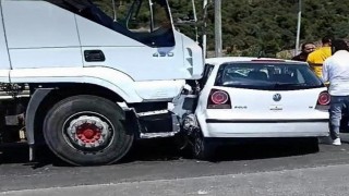 Bilecikte tır ile otomobil çarpıştı: 1i ağır 3 yaralı