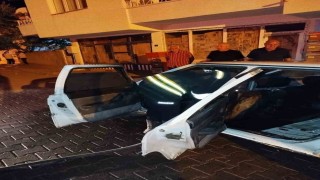 Bingölde park halindeki araç alev aldı