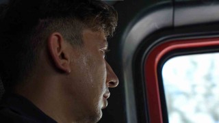 Bir sirenle başlayan hayat mesaisi: İşte itfaiyecilerin gölgedeki gerçeği