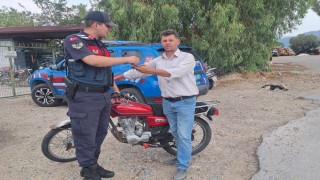 Bir yıldır çalıntı olan motosiklet yol kontrolünde yakalandı