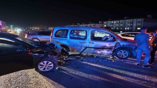 Bitliste trafik kazası: 6sı çocuk 14 kişi yaralandı