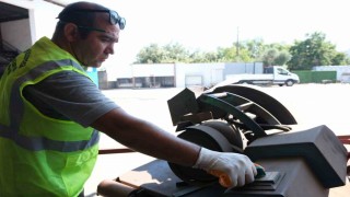 Bodrum’da Kent Mobilyaları Belediye Atölyesinden