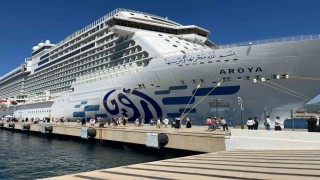 Bodruma gemiyle 2 bin 241 yolcuyla geldi