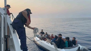 Bodrumda 20 düzensiz göçmen kurtarıldı