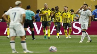 Borussia Dortmund, FIFA Kulüpler Dünya Kupasında çeyrek finalde