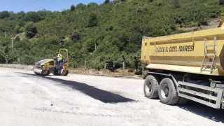 Bozulan yollara müdahale ediliyor