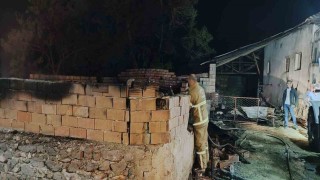 Burdurda ağılda çıkan yangında 10 küçükbaş hayvan telef oldu