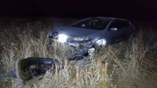 Burdurda otomobil tarlaya uçtu: 2 yaralı