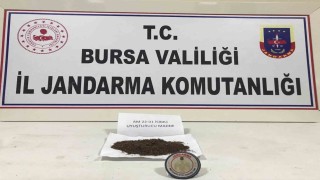 Bursada uyuşturucu taciri kıskıvrak yakalandı