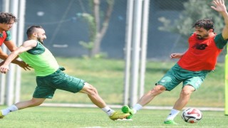 Bursaspor sabah antrenmanında tempoyu yükseltti