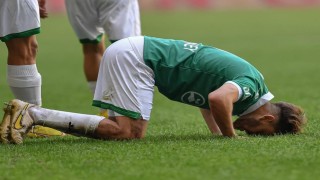 Bursaspordan 4 timsah, Nilüfer FKda