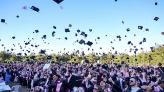 BUÜde bu yıl mezun sayısı 6 bini buldu