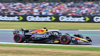 Büyük Britanya GPsinde Max Verstappen yarışa ilk sırada başlayacak.
