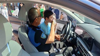 Büyükşehir Engelsiz Çocukevinin özel konukları, Atlı Polis Grup Amirliğine konuk oldu