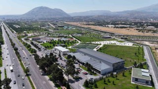 Büyükşehir, Türkiyedeki ilk yerli ve milli havuz sterlizasyon sistemi ile örnek oluyor