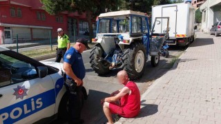 Çaldığı traktörle gezerken yakalandı