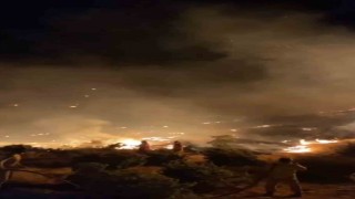 Çanakkalede çıkan orman yangınında yoğun rüzgar ve alevlerle mücadele devam ediyor