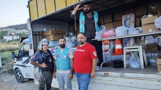 Cansuyu Derneği’nden Yangın Ekiplerine ve Köy Halkına Destek
