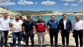 Çavdarhisar Barajına 38 bin yavru sazan bırakıldı