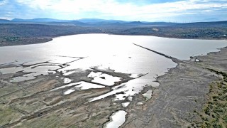 Çeşme Kutlu Aktaş Barajında su seviyesi yüzde 5in altına düştü