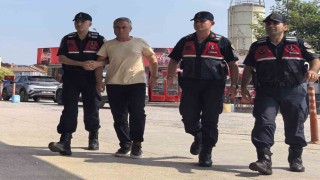 Cezaevi firarisini jandarma yakaladı