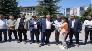 Çiftçilerden DSİ isyanı: Patlayan borularımız yapılmıyor