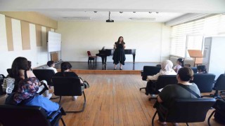 Çocuk Üniversitesinin düzenlediği Piyano ve Klasik Batı Müziği programı tamamlandı